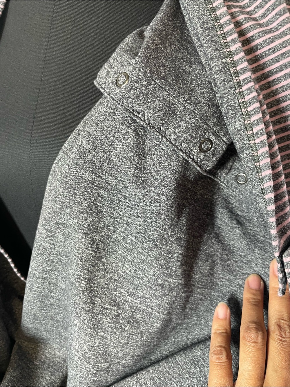 Lululemon Vinyasa Reversible Scarf Gray Pink Stripe Snap Wrap Yoga Athleisure - Picture 7 of 10